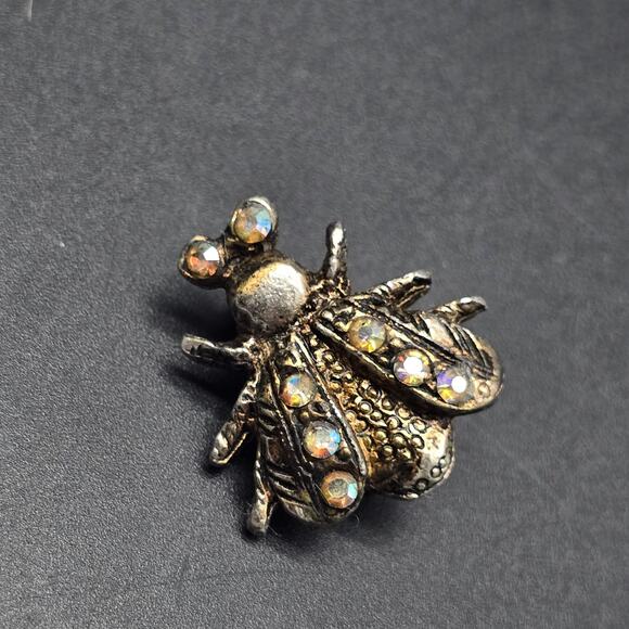 AJC Insect Fly Brooch Bronze Tone Aurora Borealis Rhinestone Vintage Bug Jewelry - Picture 6 of 7